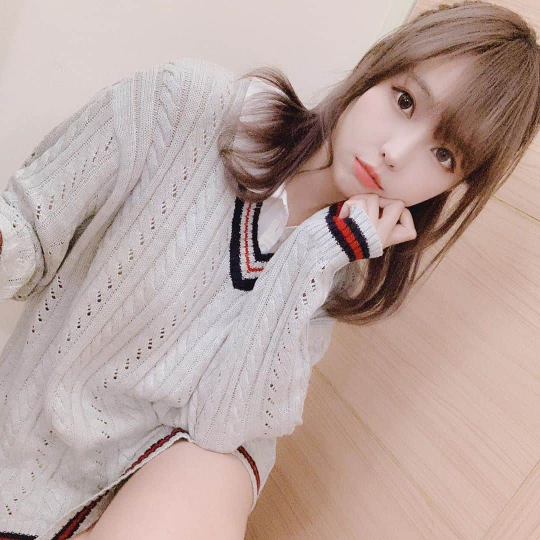 Elyさんのインスタグラム写真 - (ElyInstagram)「Lovely Monday 💕いい月曜日！ E個好週一 #ely #elycosplay #dailyely #elydaily #blessed」9月9日 19時22分 - eeelyeee