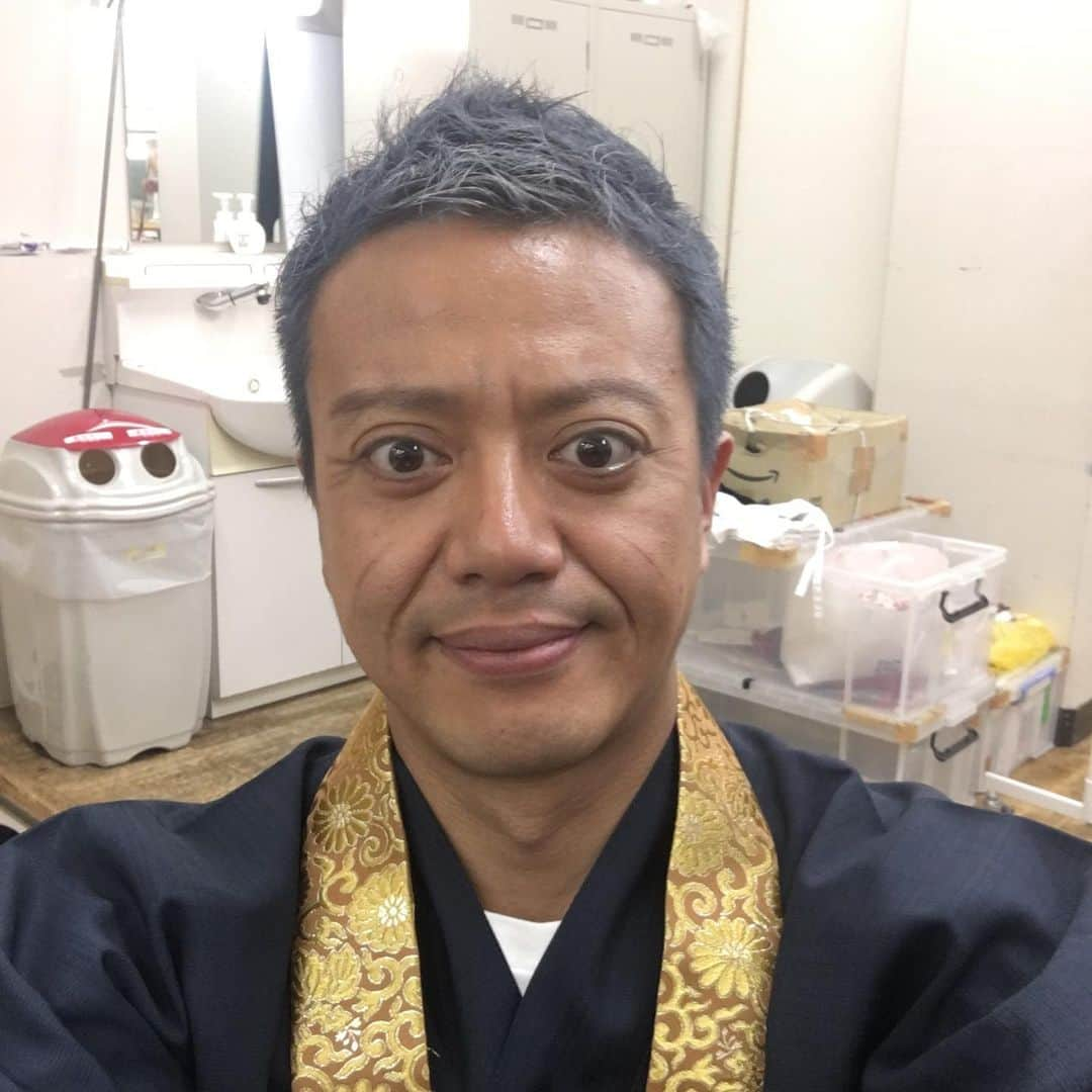 佐藤太一郎さんのインスタグラム写真 - (佐藤太一郎Instagram)「吉本新喜劇60周年ワールドツアー、国内公演がすべて終了しました。 ご来場下さった皆様、本当にありがとうございました。 70年、80年、100年と、新喜劇を未来へと繋いでいけるよう、61周年も頑張ります。 これからも、吉本新喜劇をよろしくお願いします。」9月9日 11時51分 - satotaichiro_shinkigeki