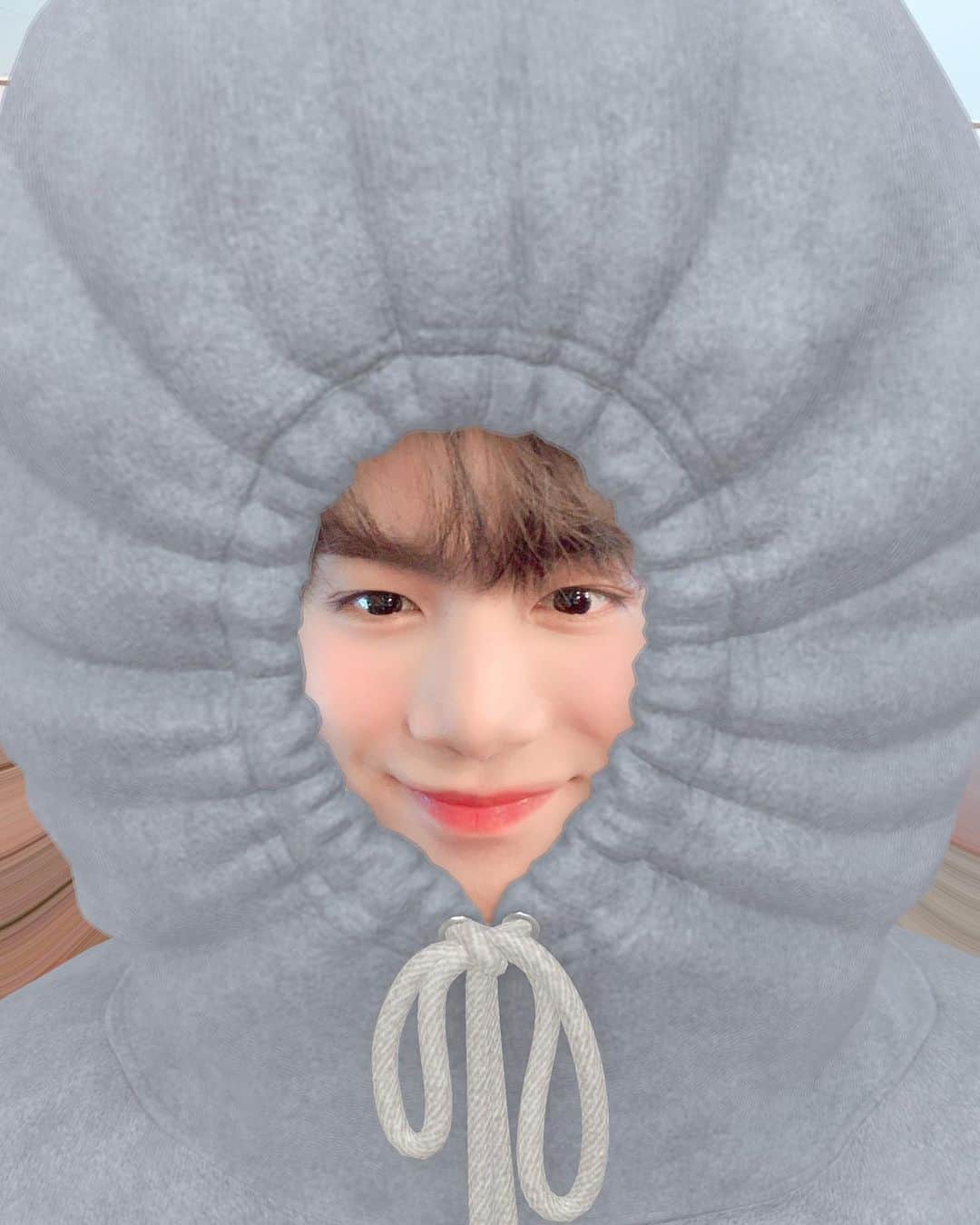 JR のインスタグラム：「오늘도 좋은하루 보내세요~」