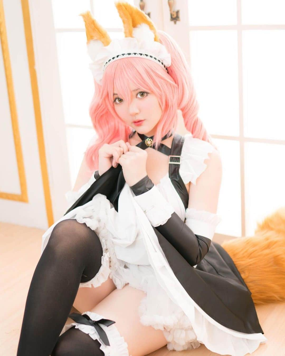 YingTzeさんのインスタグラム写真 - (YingTzeInstagram)「Tamamo Maid 😤❤️✨ #throwback because I have more Tamamo plans too ! ( re-doing my first Tamamo cosplay , can you guess which version ? Hint : 2013 ) _ My daily struggle is to look for thigh high socks / stockings for girls 175cm & above . There are many cute socks on Taobao but very little choices for my height and fat thighs. 😂 _ 📸 @17.ambition  #blessed #fate #tamamonomae #tamamocosplay #maidcosplay #socksfetish」9月9日 12時53分 - yingtze