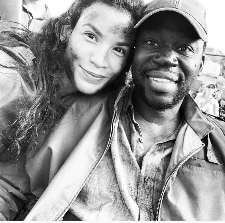 ダナイ・ガルシアさんのインスタグラム写真 - (ダナイ・ガルシアInstagram)「Hope you guys watched @feartwd tonight.  I just wanted to say that i loved working with this 💎 @darylchillmitchell 🔥🔥🔥 Thank you for being the coolest, funniest partner in crime. 💃🏻🔥 #hot #hot #hot  #wakandaforever #thisishappening #thisisus #fearfamily #longride #danaygarcia #lucianaisback #fire #letsdothis #tihproductions #dirtyfaces #fearfamily  #fearthewalkingdead @amc_tv #fun #workflow #magickingdom  Never forget the magic 👑🔥」9月9日 14時34分 - danaygarcia1