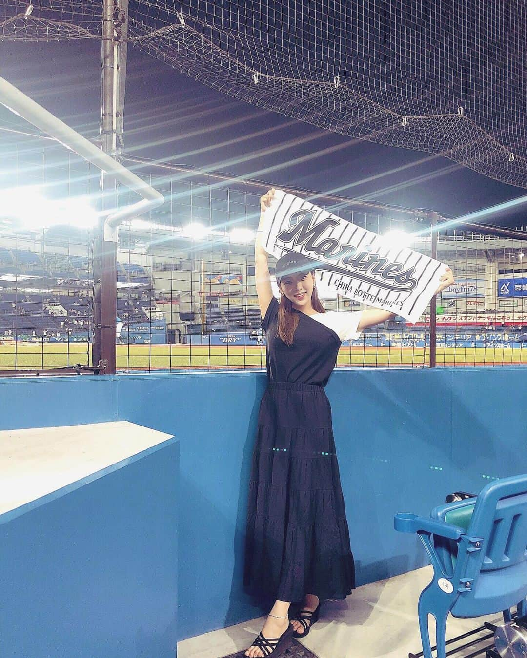 川崎美海さんのインスタグラム写真 - (川崎美海Instagram)「9月4日 ロッテvs日ハム⚾️ #野球 #野球観戦 #プロ野球 #baseball #野球女子 #野球好きな人と繋がりたい #千葉ロッテマリーンズ #ロッテ #マリーンズ #zozoマリンスタジアム #日ハム #日本ハムファイターズ #シーズンシート #3位 #クライマックス #行こ #ウィーアー #weare」9月9日 14時55分 - kawasaki.myu