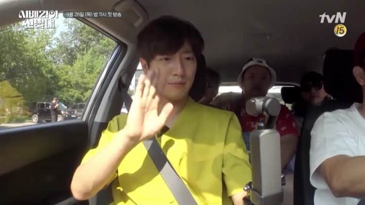 イ・サンヨプのインスタグラム：「#시베리아선발대 #막내의삶이란 #오랜만에막둥이 9월26일 tvN 기대해주세용」