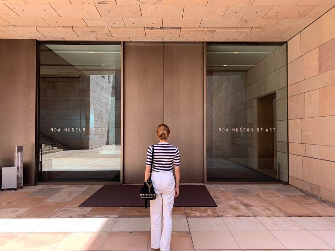 のインスタグラム：「昔のアートに触れたよ🎨」