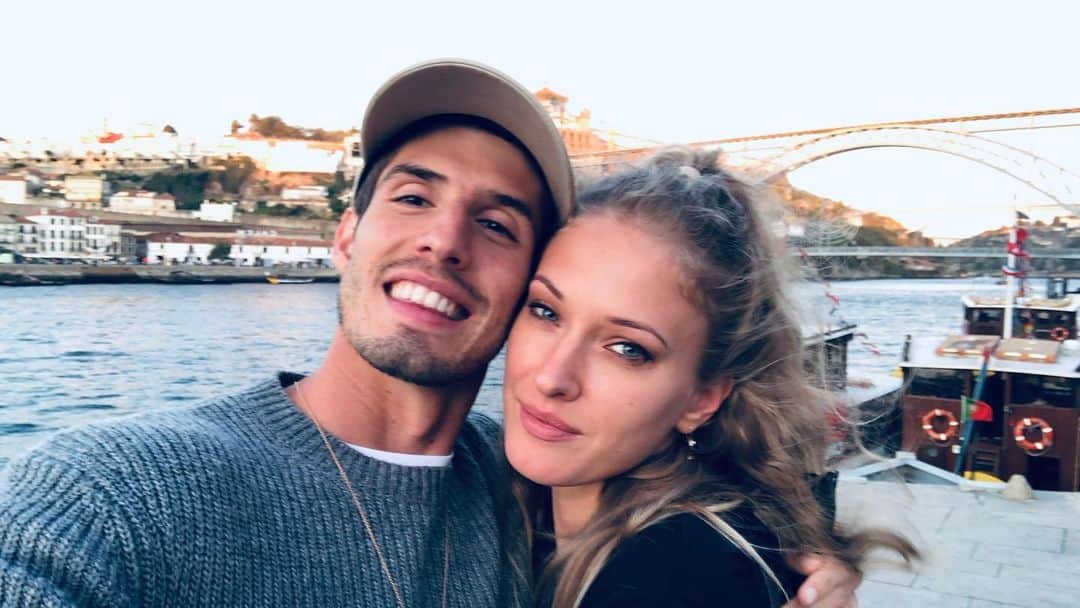 グスタヴォ・ルーカス・ドミンゲス・ピアソンのインスタグラム：「Day off with my 🦁♥️」