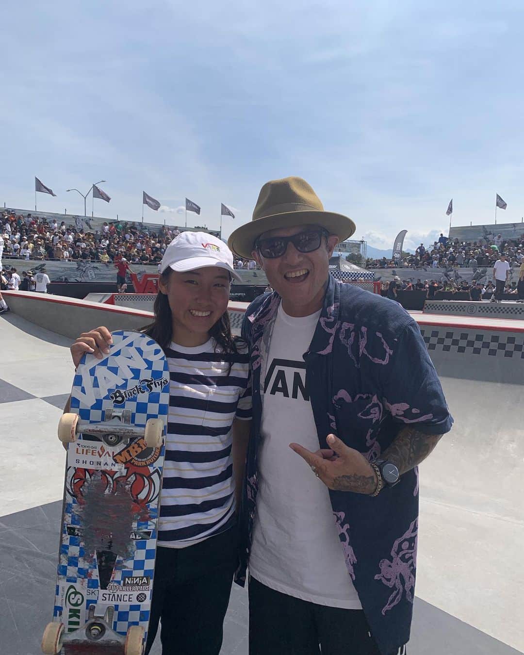 のインスタグラム：「Thank you for always making me a smile @christianhosoi @hosoiskateboards 🏁💟 クリスチャンにはいつも楽しさとパワーをもらえる！感謝😊  #skatelife」