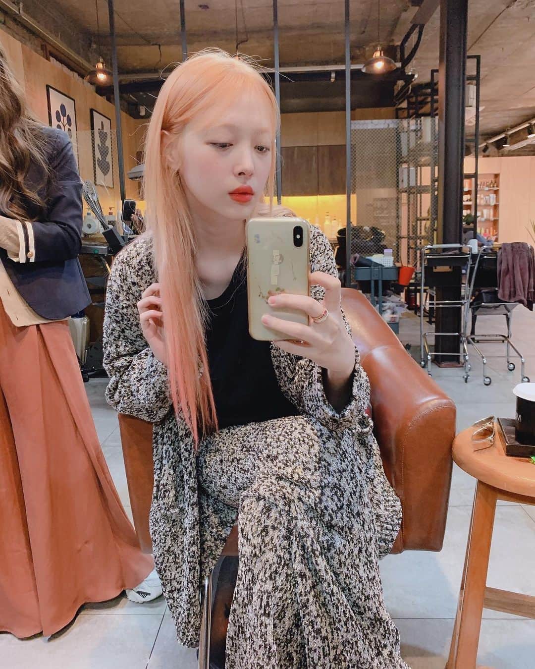 ソルリさんのインスタグラム写真 - (ソルリInstagram)「금머 시절」9月9日 20時13分 - jelly_jilli