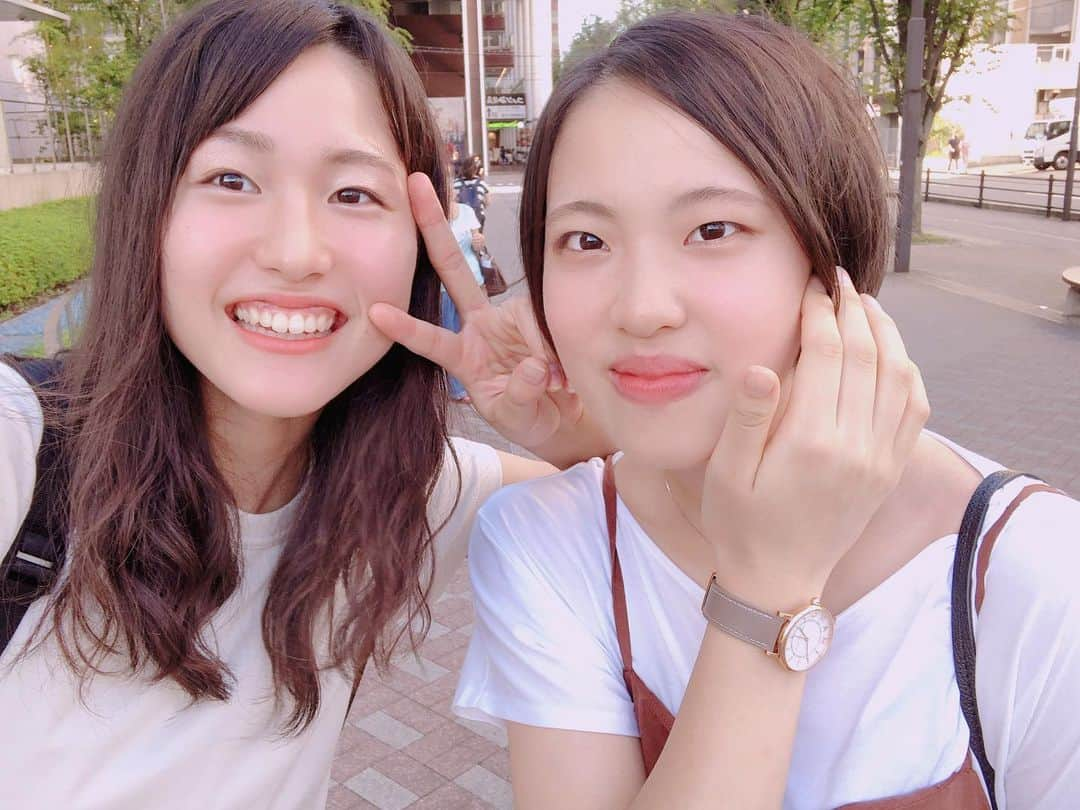 小川愛里奈さんのインスタグラム写真 - (小川愛里奈Instagram)「9月9日 せなday👭✨ 2人で遊ぶのは久々だね。 毎日会ってるのに、話し全く尽きないし、ずっと笑ってばっかりだったね笑 楽しい時間をありがとう😊  #たくさん笑った1日☺︎ #ライオンキングよかった✨ #妹みたいな存在🧒 #せなありがとねー😌♡ #明日からまた頑張ろう💪🏻」9月9日 20時57分 - o.eri12