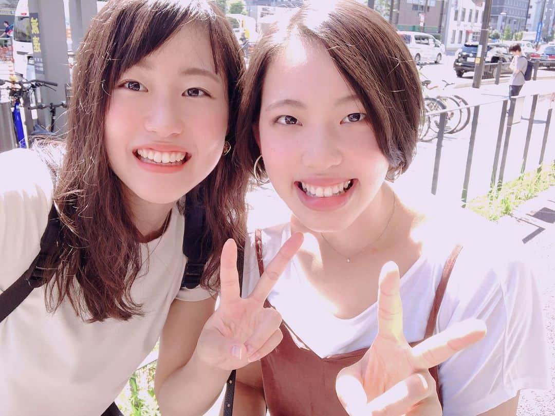 小川愛里奈さんのインスタグラム写真 - (小川愛里奈Instagram)「9月9日 せなday👭✨ 2人で遊ぶのは久々だね。 毎日会ってるのに、話し全く尽きないし、ずっと笑ってばっかりだったね笑 楽しい時間をありがとう😊  #たくさん笑った1日☺︎ #ライオンキングよかった✨ #妹みたいな存在🧒 #せなありがとねー😌♡ #明日からまた頑張ろう💪🏻」9月9日 20時57分 - o.eri12