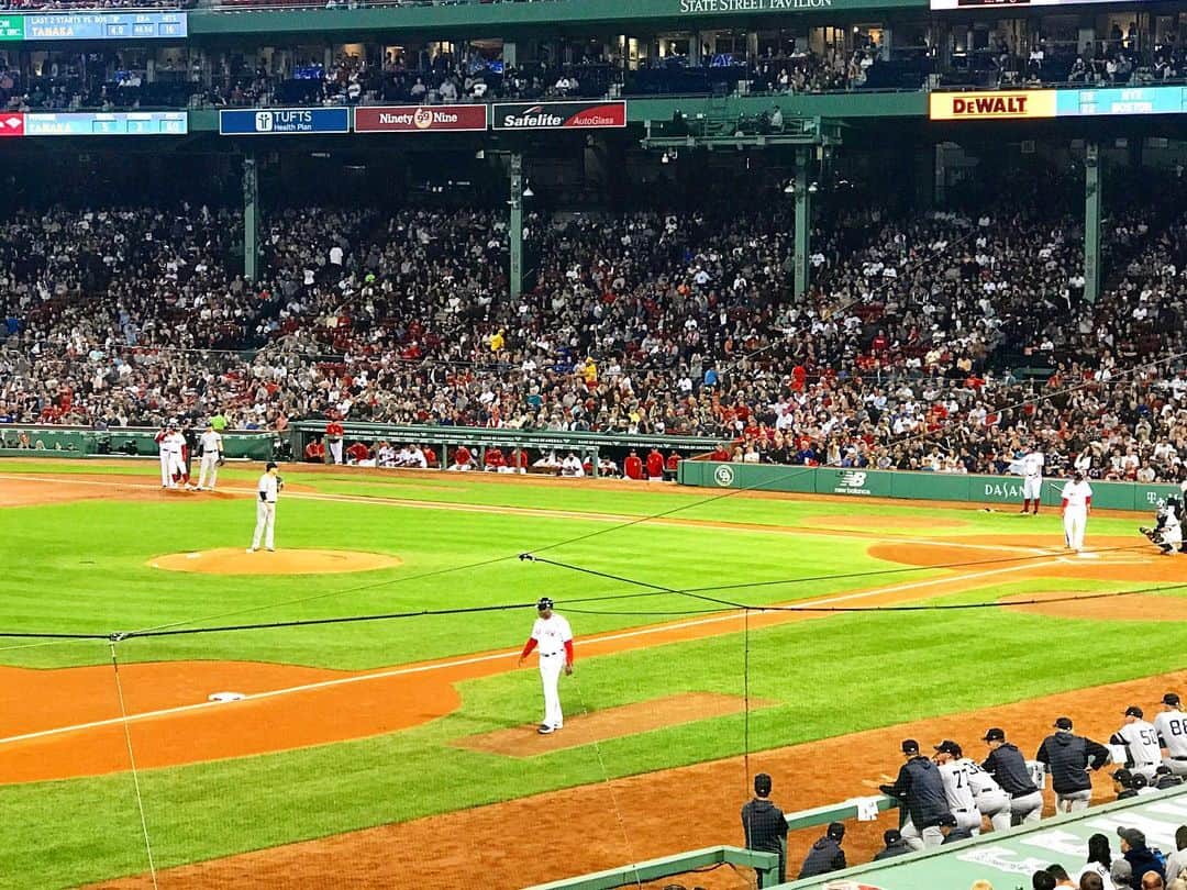 RyosukeTakenakaのインスタグラム：「I went to see baseball in the Fenway park! (地元Red Sox を応援しながらも、心は相手ピッチャー田中マー君を応援📣日本人として誇らしい方だ) . #baseball#mlb＃Red Sox #boston#yankees ＃Tanaka」