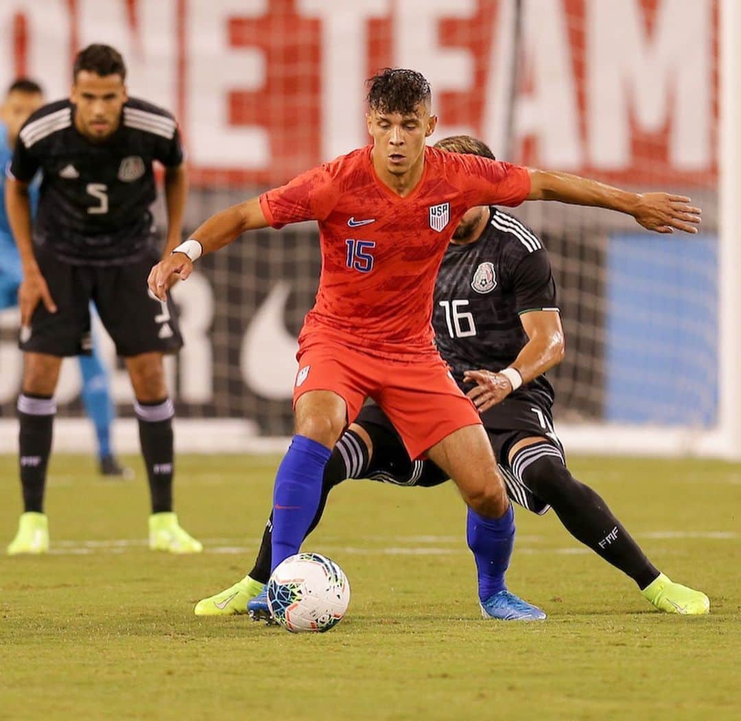 アルフレッド・モラレスのインスタグラム：「Unfortunately not the result we wanted but it felt great to be back with the team @usmnt 🇺🇸」