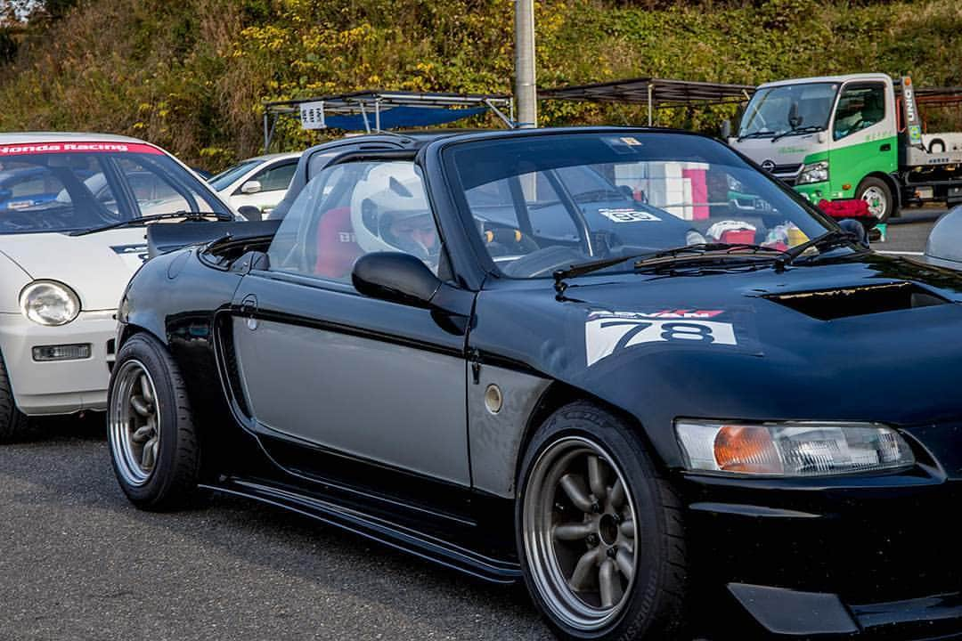 mistbahnさんのインスタグラム写真 - (mistbahnInstagram)「_ Honda BEAT  Syou＠B・R・Z 's track car _ Shot on 25-Nov 2018 "HAOC(Honda Accord Owners Club) Track day" at SUZUKA TWIN Circuit (One track in SUZUKA) _ _ owner: Syou＠B・R・Z  photo: @mistbahn _ _ JP) 2018年11月25日、鈴鹿ツインサーキットで開催の「HAOC(ホンダ・アコード・オーナーズクラブ)走行会」で撮影。 _ _ #haoc #hondaaccordownersclub #suzukatwin #suzukatwincircuit #鈴鹿ツインサーキット #hondabeat #hondabeatpp1 #pp1beat #ホンダビート #pp1 #mkhashima #markhashima #マーク羽島 #mtrec #e07a #trackcar #trackday #trackspec #trackstance #timeattack #timeattackjapan #kcar #keicar #軽自動車 #hondasontrack」9月9日 22時48分 - mistbahn