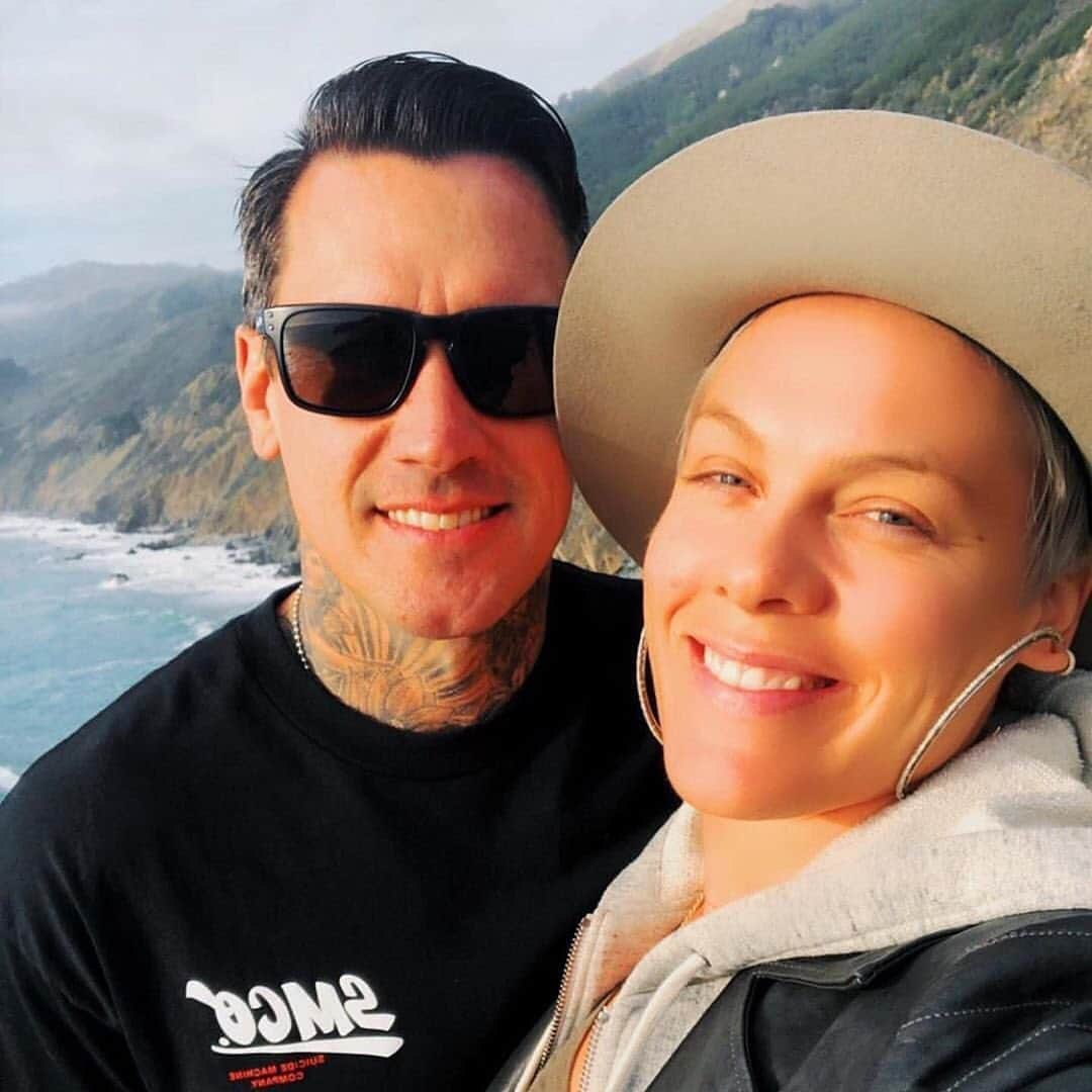 People Magazineさんのインスタグラム写真 - (People MagazineInstagram)「Pink’s husband Carey Hart shared a heartfelt message — and a sweet slideshow of photos! — to celebrate the star’s 40th birthday. ❤️ | #Regram @hartluck: "I’ve celebrated 18 birthdays with you, and I can say it’s amazing growing up with you... You truly are like wine. You just keep getting better, and I’m so lucky to be along on this crazy ride with you."」9月9日 23時02分 - people