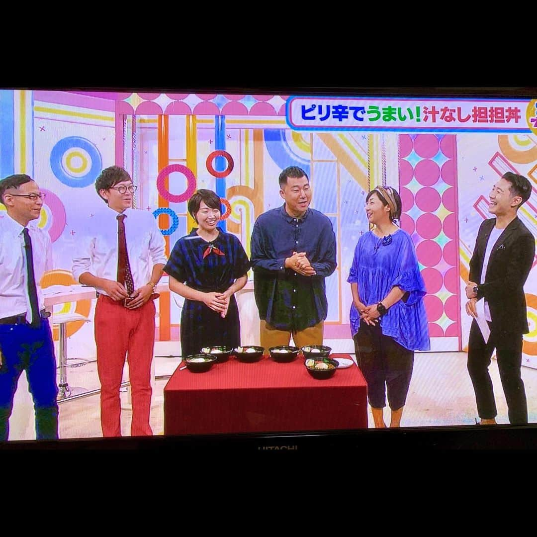 江本一真さんのインスタグラム写真 - (江本一真Instagram)「イエス、フォーリンラブ🕺 広島ホームテレビ"ココ！ブランニュー"見てくださり、ありがとうございました^ ^ #ホームテレビ #テレビ #情報番組」9月9日 23時22分 - kazuma_emoto