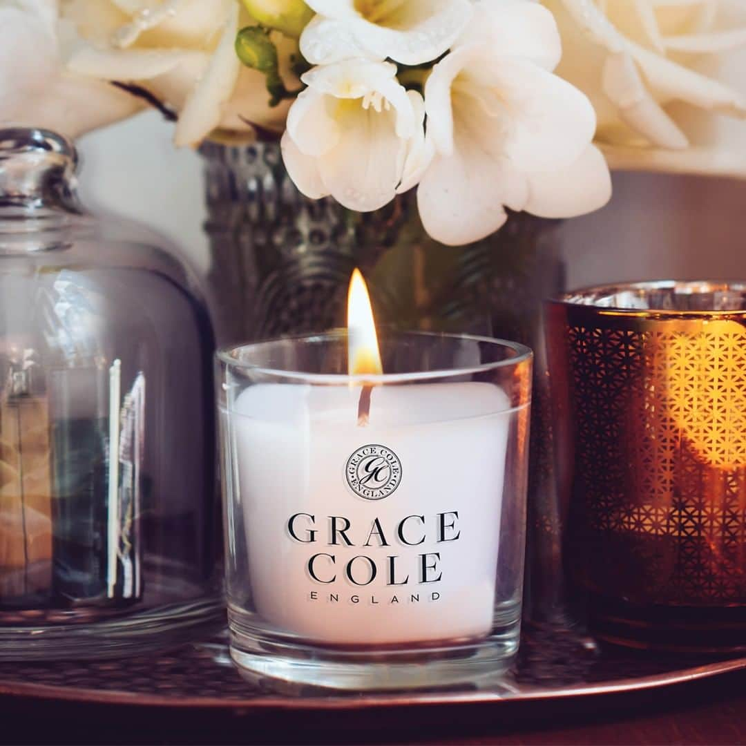 Grace Coleさんのインスタグラム写真 - (Grace ColeInstagram)「Bring a sense of sophistication and warmth to any room on these cold, wet nights with our Home Fragrance Collection  #home #homefragrance #fragrance #candle #homegoals #glamour #luxury #gcglamour #gracecole #candlelight #candlelover #candleaddict #candlelightdinner #candlelove #candlelit #candleaddiction #candlelights #candledecor #candleobsessed #candleaddicts」9月10日 4時55分 - gracecoleltd