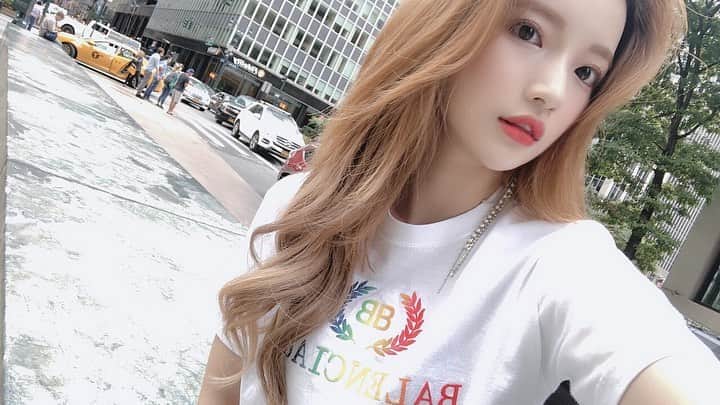 南りほのインスタグラム：「😘so happy🌈」