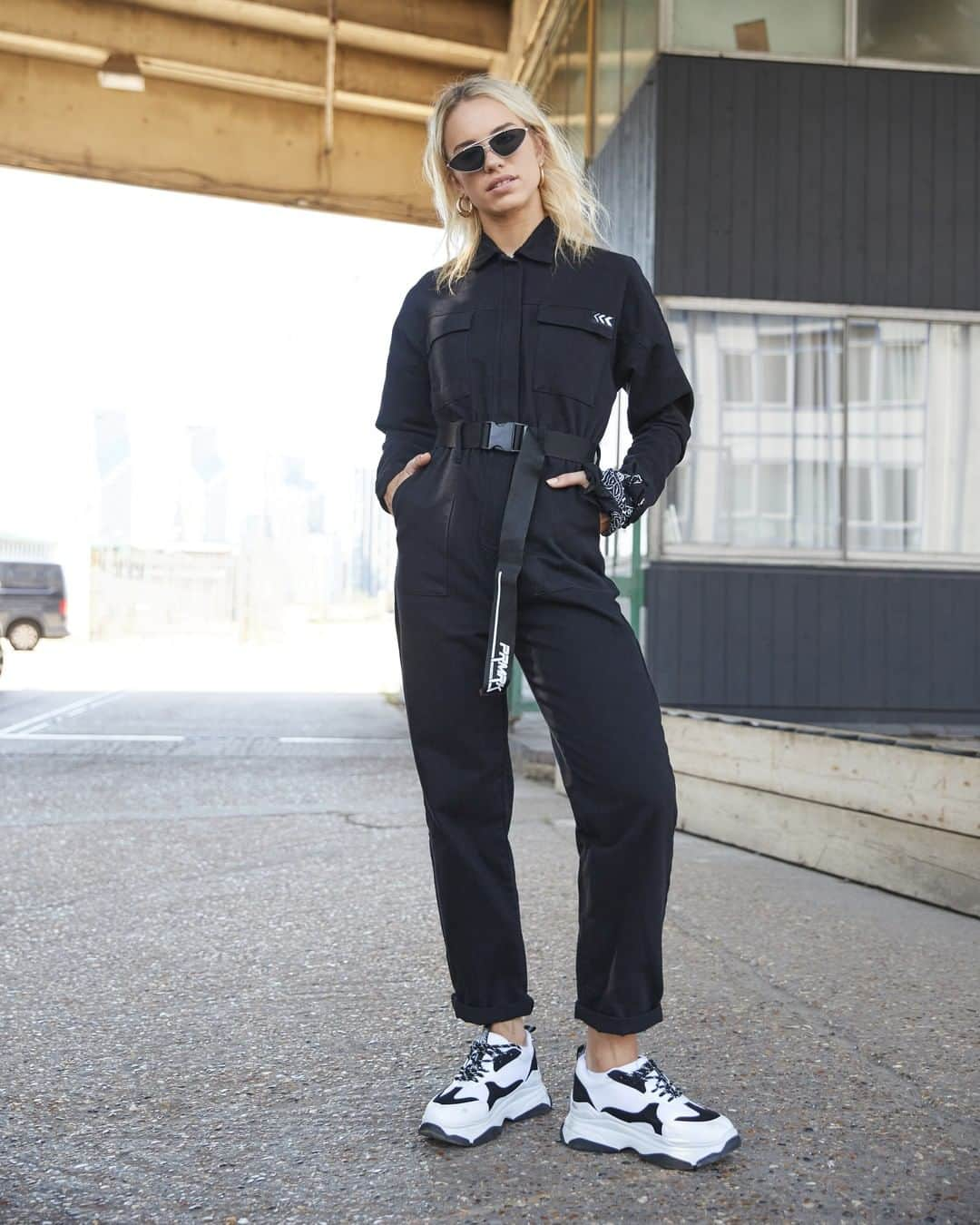 プリマークさんのインスタグラム写真 - (プリマークInstagram)「When you've gotta fix a car at 4 but you're out with the girls at 8 🔧 Boilersuit £25/€30/$34 #Primark #Primark50 #ootd #fashion」9月10日 1時00分 - primark