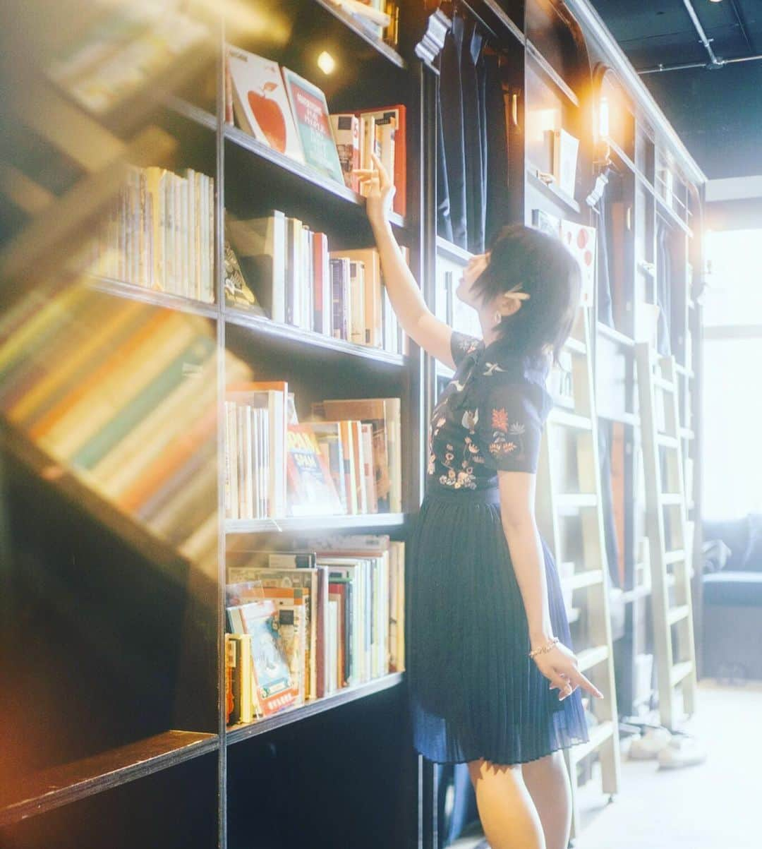 kenta_soyoungさんのインスタグラム写真 - (kenta_soyoungInstagram)「prism book market. . . . #泊まれる本屋 #bookandbedasakusa . . 最近手に入れたアイテムが好き☻ . . model: @mikity.me」9月10日 13時16分 - kenta_soyoung