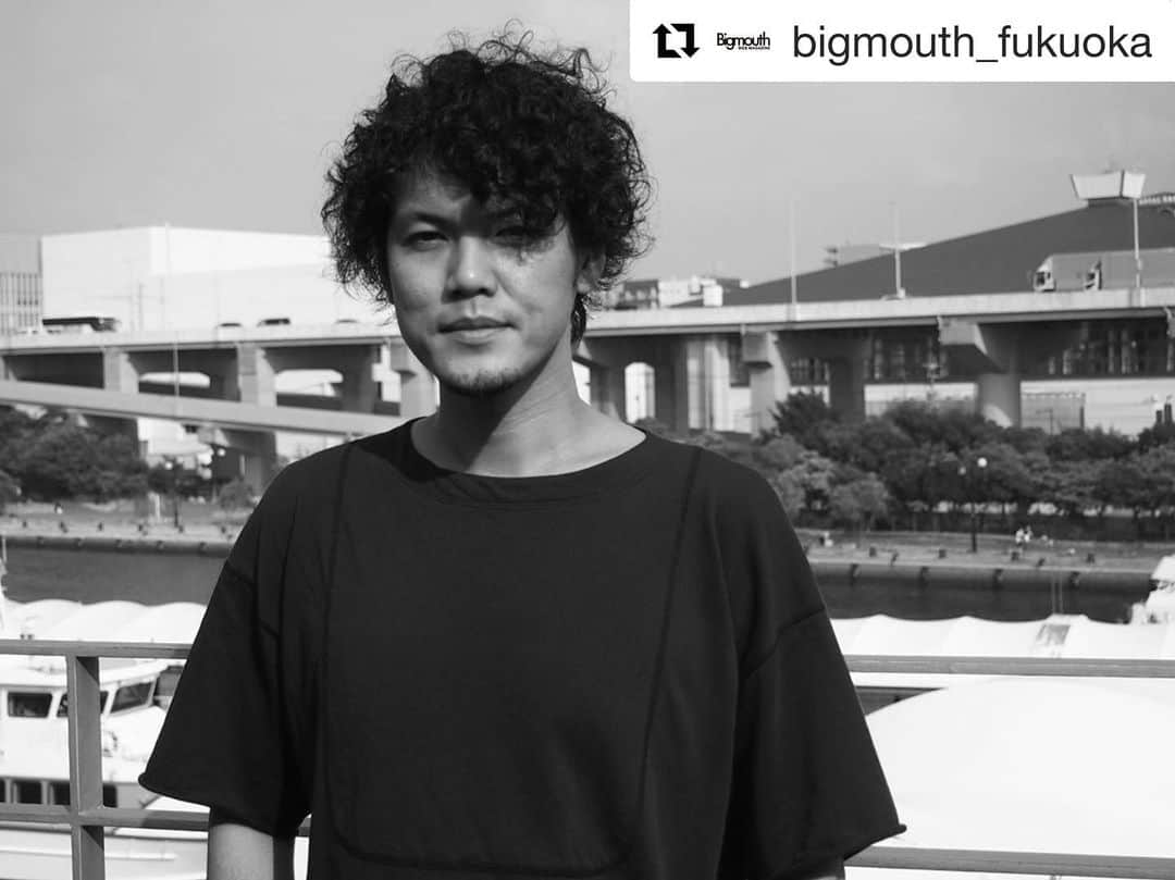栗田善太郎のインスタグラム：「デビュー以来ずっとインタビューさせて貰ってる9mmの卓郎くん。 今回のアルバムの魅力をたっぷりと語ってくれてます！ #Repost @bigmouth_fukuoka with @get_repost ・・・ 結成15周年！9mm Parabellum Bullet!!!2019年9月9日 9mmの日！8thアルバムリリース！フロントマン菅原卓郎へのインタビューアップ！ @takuro_sugawara  @9mm_official  #9mmparabellumbullet  #DEEPBLUE https://bigmouth.co.jp/interview/260.html」