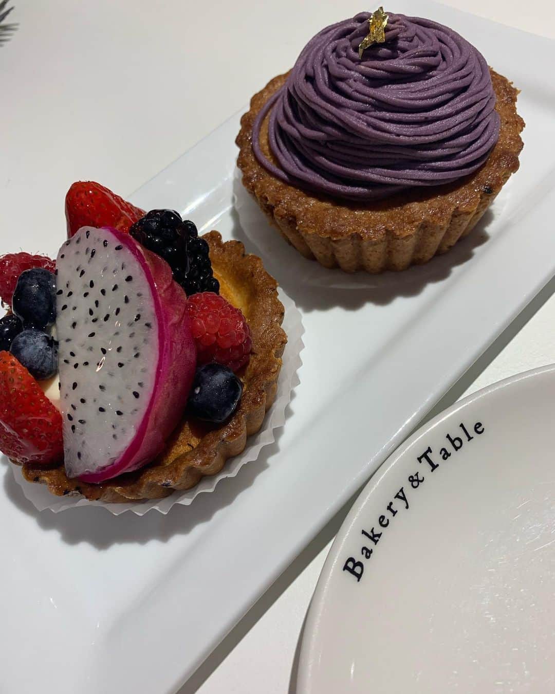 飯島寛子さんのインスタグラム写真 - (飯島寛子Instagram)「Bakery and tableの新作デザート！ 私好みです。 #bakeryandtable #ハワイスィーツ #ハワイライフ」9月10日 7時26分 - hirokoiijima