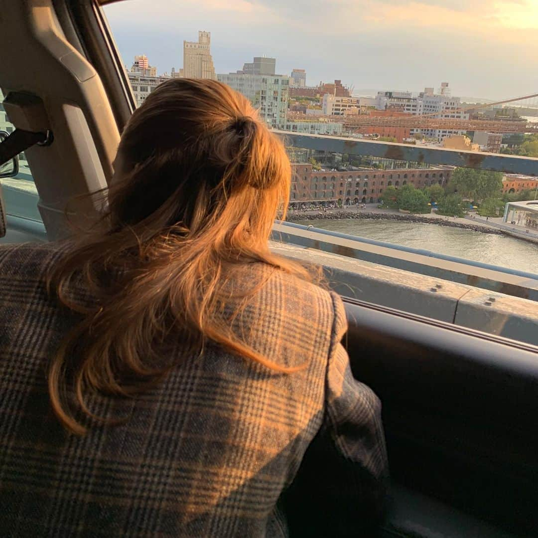 ケイトリン・ディーヴァーさんのインスタグラム写真 - (ケイトリン・ディーヴァーInstagram)「That nyc skyline is always exciting to an la lady ! Boy oh boy ! 📸📸📸📸」9月10日 7時27分 - kaitlyndever