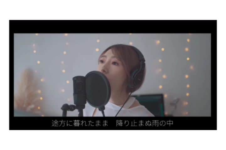 貴愛kwiae Officialのインスタグラム：「台風も去ればもう夏も本当に終わっちゃうかな🌞🌴🌺 YouTubeにあげたら、好きな方も多いようで🥰 夏の始まりからいつも終わりの曲を聞いてしまう癖。 Aメロ初めて聞いた！って方も多かったみたい！💋 この曲難しかったなぁ。 * * * Special Thanks 🥰 Piano @asucah Arranged＆Video edit @joyloustokyo * * * #夏の終わり #森山直太朗 #moriyamanaotaro #夏 #cover #カバー #youtube #貴愛 #like #singing #singer #japan #summer #金魚」
