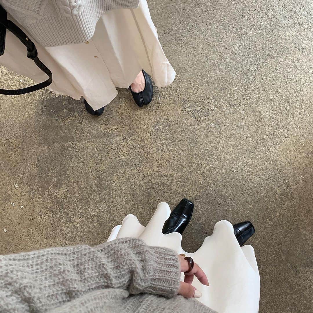 saanaaeのインスタグラム：「𓇢𓇥𓄢 昨日までのご予約 ほんとうにたくさんたくさんありがとうございました♡  いつもいつも想像以上のお客様で 驚いておりますが(🥺💕) と同時にたくさんの期待に応えられるように もっともっと頑張らないといけないなぁと 胸が熱くなった朝です☕️💭 #朝から重め  お届けまでお時間頂きますが たのしみにお待ちくださいますと嬉しいです🌾🌾 #NUEbyas」