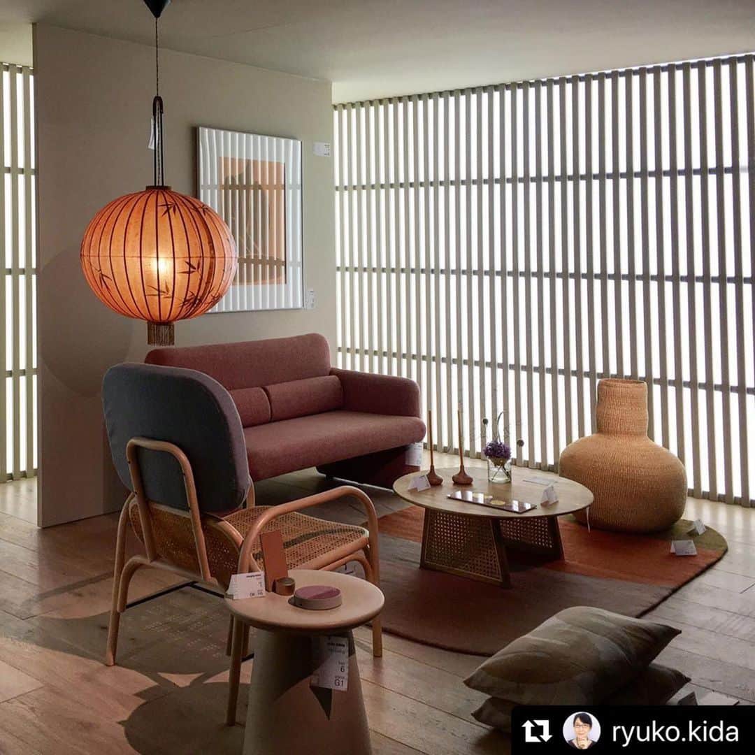 のインスタグラム：「Japanese inspiration ! ・ #Repost @ryuko.kida @maisonetobjet @a_cristina.romero  #whatsnew # #MObyElledecorjapan #MObyRyukoKida #エルデコ #elledecor #MO19#maisonetobjet #design #interior #paris #decor #elledecorjapan  #メゾンエオブジェ #メゾンエオブジェ2019 #デザイン #インテリア #パリ」