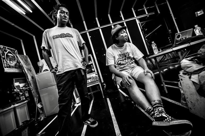 のインスタグラム：「Life In The Sun Tour EXTRA 鈴鹿Answer . 初めましてのDADA M REBORNと一緒！いたるところで波長合いまくり。 ありがとう！ . それと個人的に初めて鈴鹿でライブをやれて嬉しかったっていう日でもあって。 まぁあんなに暑いと思わなかったけど。 . これからも行ったことない街でライブやりたい！誰か連れてってくれませんか笑 . 写真 @hayachinphoto」
