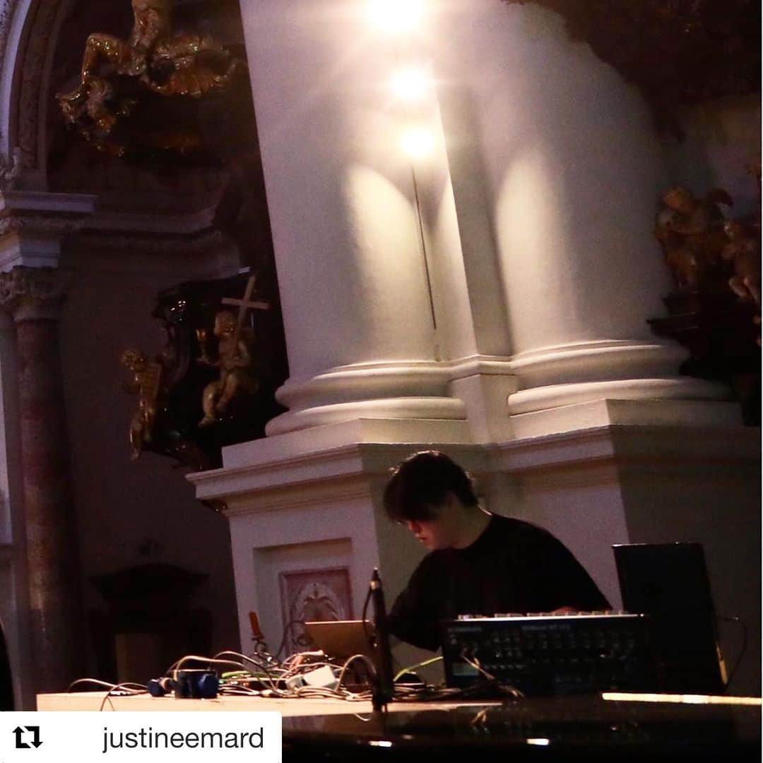 渋谷慶一郎のインスタグラム：「#Repost @justineemard with @get_repost ・・・ Thanks Ars Electronica - very happy about our last night performance “Heavy Requiem” during the “AI x Music” festival at Saint Florian Monastery, in Austria. * Picture of the rehearsals by Sono Fukunishi * Heavy Requiem, 2019, 30' Keiichiro Shibuya (Electronics) + Eizen Fujiwara (Buddhist Chant: Shomyo) + Justine Emard (Visuals) * #heavyrequiem #arselectronica #aixmusic #justineemard #keiichiroshibuya #eizenfujiwara @arselectronica @emiko.ogawa @keiichiroshibuy @eizen211 @sono_kimonoaparis」