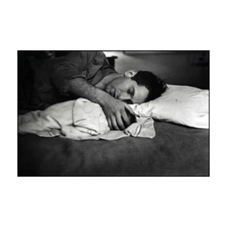 オリヴィア・ワイルドさんのインスタグラム写真 - (オリヴィア・ワイルドInstagram)「Robert Frank and his son, Pablo, in 1951. 📷 by Elliot Erwitt. ❤️」9月10日 22時02分 - oliviawilde