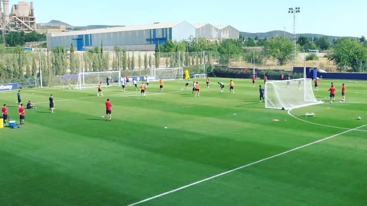 ルベン・ヴェソのインスタグラム：「About today ⚽️ Pareja 🔝 @borjitamayoral 😝」