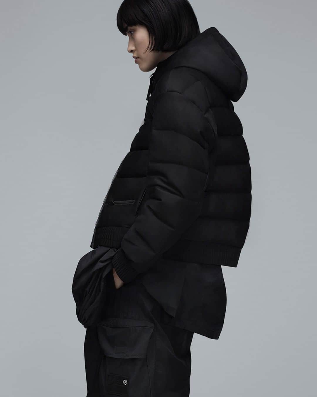 ワイスリーのインスタグラム：「Y-3 Seamless Down Hooded Jacket, Y-3 Asymmetrical Shell Track Top and Y-3 Shell Pants. Y-3 Fall Winter 2019. --- #adidas #Y3 #YohjiYamamoto Discover the collection at Y-3.com」