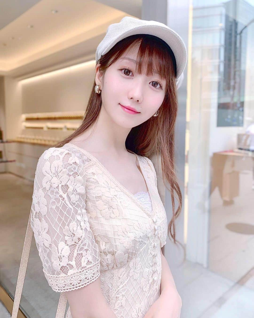 大谷映美里さんのインスタグラム写真 - (大谷映美里Instagram)「🐈🍨🐈🍨 ㅤㅤㅤㅤㅤㅤㅤㅤㅤㅤㅤㅤㅤ さいきんの しふく♡ ㅤㅤㅤㅤㅤㅤㅤㅤㅤㅤㅤㅤㅤ #cocodeal のこのワンピース、 ウエストがきゅっとなってて細見えするの…🙈 ㅤㅤㅤㅤㅤㅤㅤㅤㅤㅤㅤㅤㅤ ワントーンで合わせてみたよ✨ (キャスケットは何年か前のものです…！) ㅤㅤㅤㅤㅤㅤㅤㅤㅤㅤㅤㅤㅤ #みりにゃ服」9月10日 23時10分 - otani_emiri