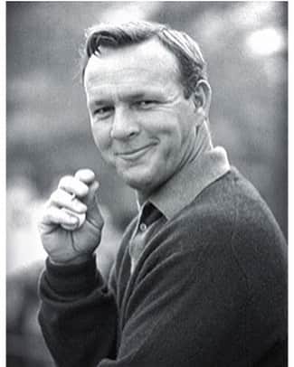リッキー・ファウラーのインスタグラム：「Happy 90th birthday Arnie! Thank you for helping pave the way...the game of golf and the world are better off after having you around...you would be very proud of what you left behind! You were a special man and thank you for the friendship that we shared⛱👍」
