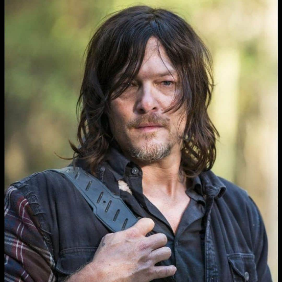 ダイアン・クルーガーさんのインスタグラム写真 - (ダイアン・クルーガーInstagram)「Congratulations to my better half @bigbaldhead for his People’s Choice nominations ♥️ I’m so glad you guys agree that he’s awesome! 😎 And congratulations also to @angelakkang and everyone at The Walking Dead for their well deserved nomination for Best Show ! Season 9 was awesome !!」9月10日 14時20分 - dianekruger