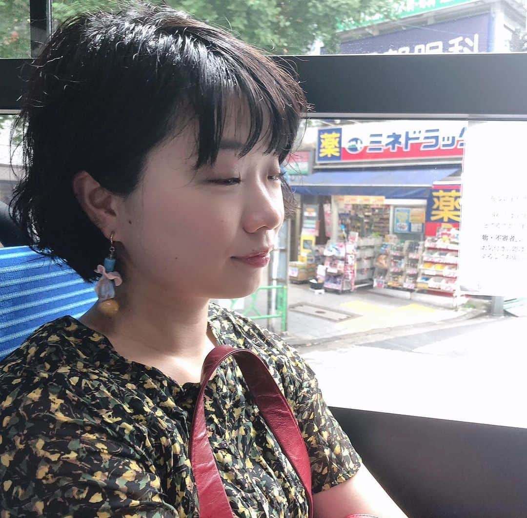 相馬有紀実のインスタグラム：「普段の顔が緩みすぎですね。 1枚目⇨素 2枚目⇨カメラに気づいてるよね（笑）」