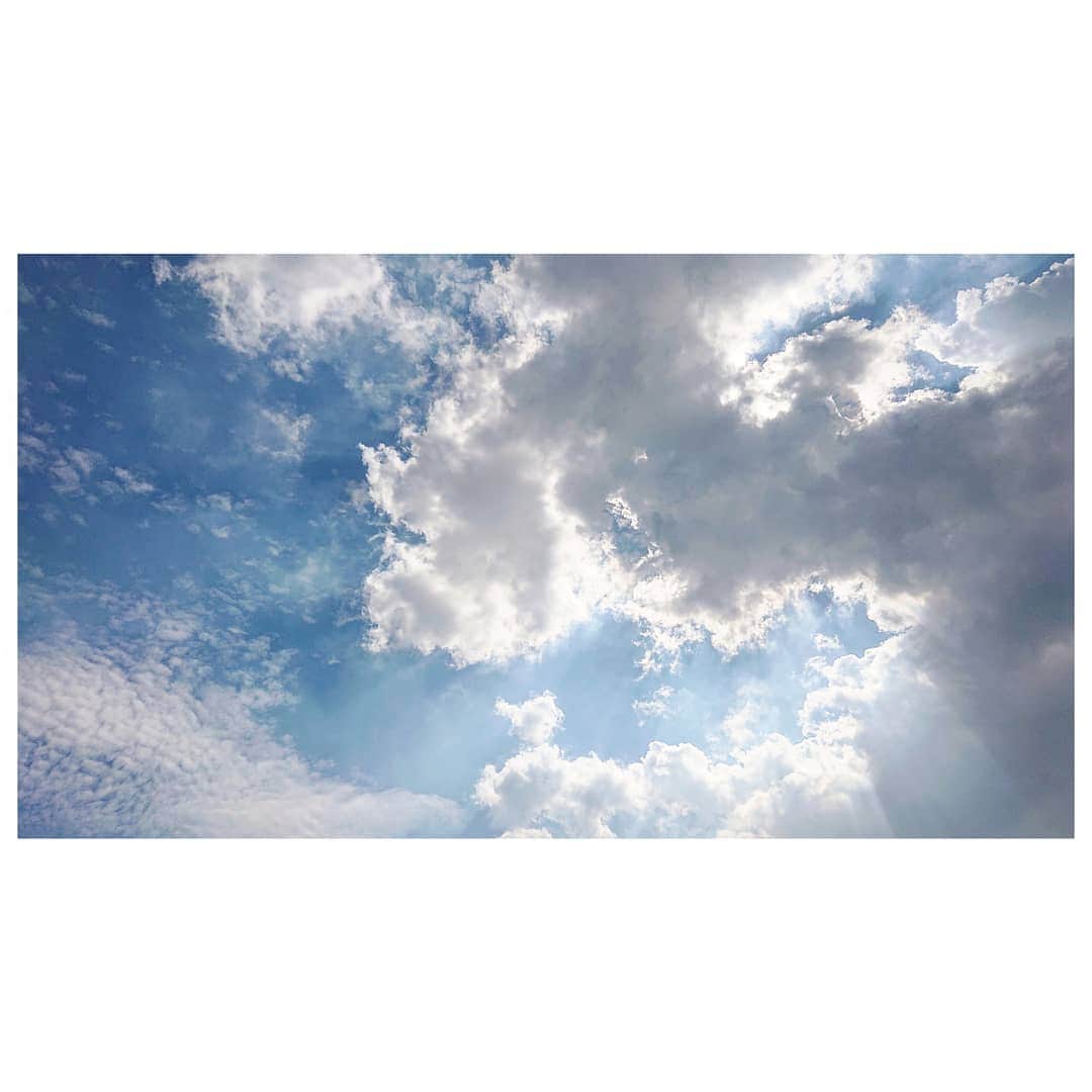 花村怜美さんのインスタグラム写真 - (花村怜美Instagram)「#空 #雲 #光 #自然 #景色 #風景 #sky #cloud #clouds #cloudscape #cloudstagram #skystagram #nature #japan」9月10日 15時30分 - satomi_hanamura
