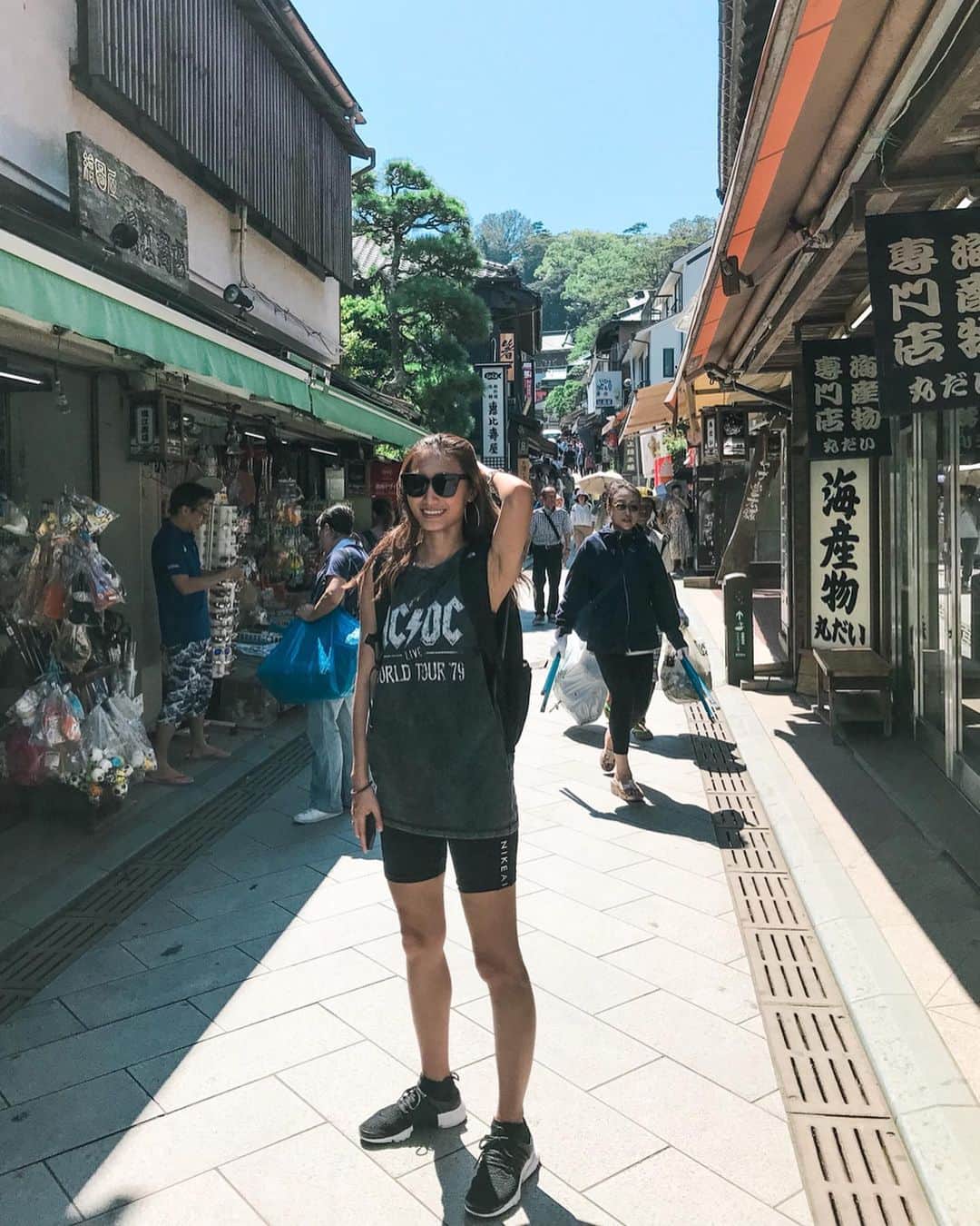 白雪のインスタグラム：「江ノ島🏝 W/@resurgejoule」