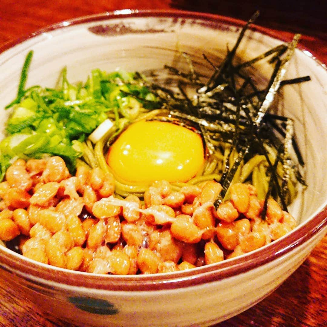 中川貴志さんのインスタグラム写真 - (中川貴志Instagram)「『納豆茶そば』  最高ぉ〰️😃 かしみん焼き『弐箱』18時オープンでっせぇー😃😃 納豆好きな人一回食うて😃  #キリンビール #一番搾り #かしみん焼き #うらなんば #粉もん #弐箱 #大阪 #旨い #美味しい #泉州 #粉もんやのにヘルシー #納豆茶そば #これはうまい  #FoodPorn#japan#gourmet#foodie#instafood#instagood#instalike#love#like#picoftheday#osakafood#japanquality」9月10日 17時10分 - takashi__nakagawa