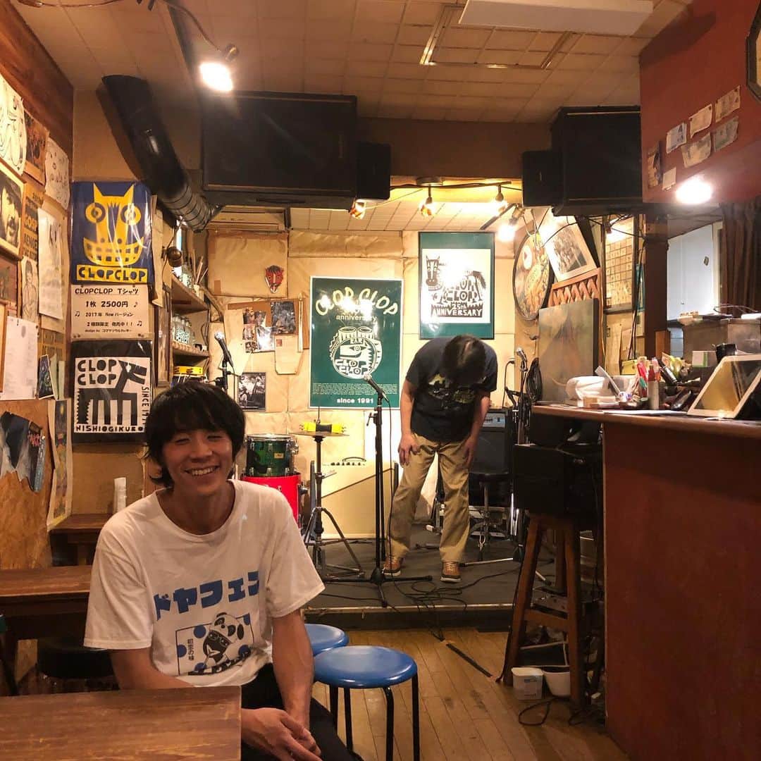 山川のりをのインスタグラム：「今夜は西荻窪クラップクラップにて「プッチドヤフェス」にギターパンダ出演します。19時30分/20時、2500円+D。共演はサンシモン、澤田ナオヤ、まっちゃき。お近くの方々会いにきてアイニージュー！ギタパンスケジュールはguitarpanda.net」
