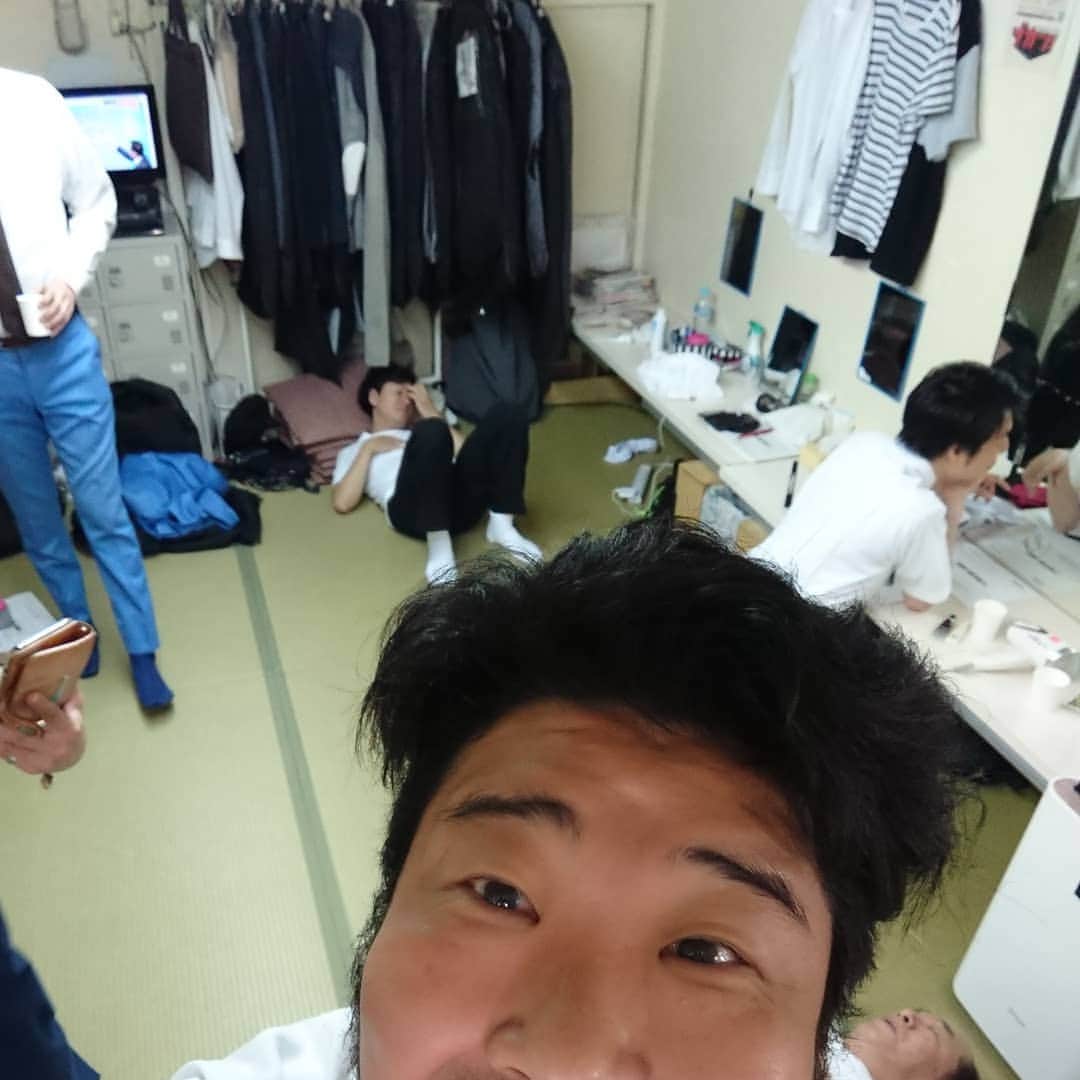 安尾信乃助さんのインスタグラム写真 - (安尾信乃助Instagram)「今週は、16日まで祇園花月で新喜劇。 信濃君リーダーです。  #信濃岳夫#リーダー#祇園花月#よしもと新喜劇#吉本新喜劇#安尾信乃助#」9月10日 18時05分 - shinnosukeyasuo