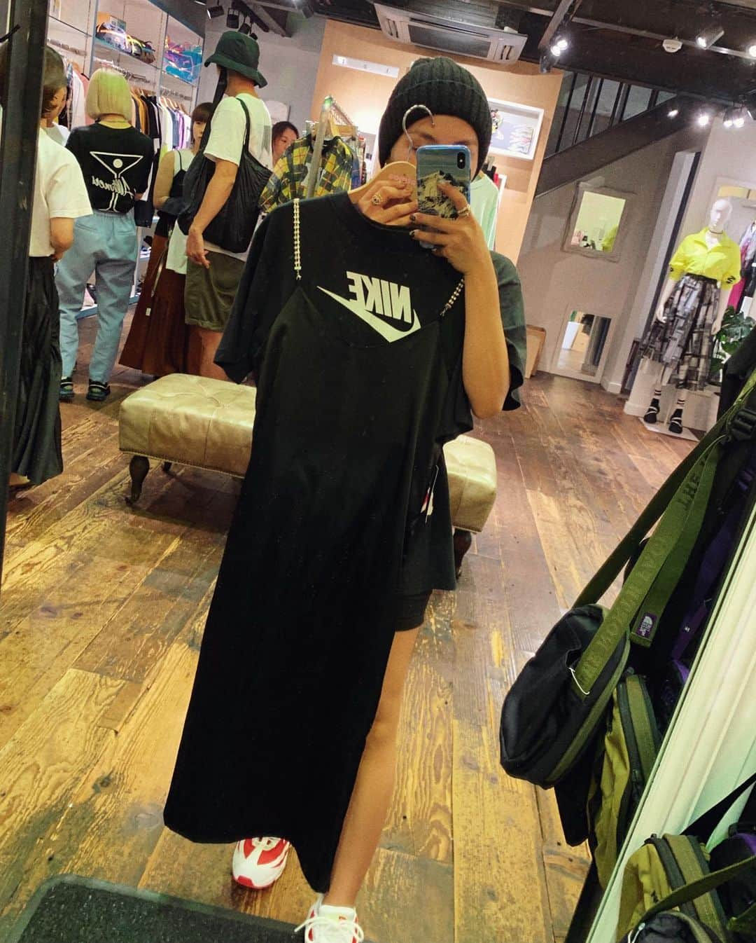 RIEHATAさんのインスタグラム写真 - (RIEHATAInstagram)「Styled in Tokyo👌💎 @atmos_pink_official ➕ @nike」9月10日 18時59分 - riehata