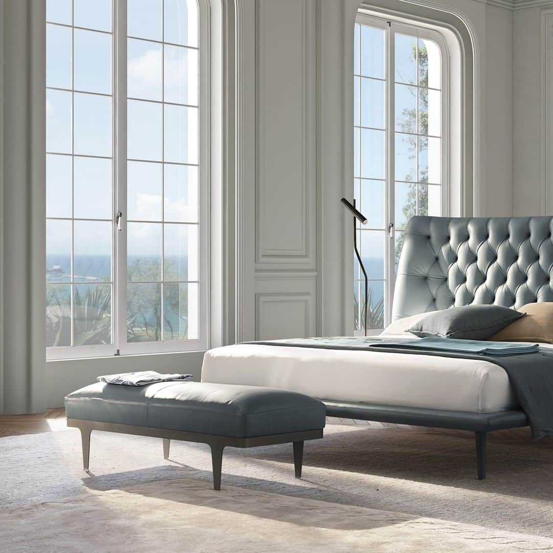 Natuzzi Officialさんのインスタグラム写真 - (Natuzzi OfficialInstagram)「A retro taste blended with softness makes our Herman bench a classy and comfortable spot in any bedroom. #Natuzzi #NatuzziItalia #comfort #elegance #design #lifestyle #style #furniture #homefurniture #madeinitaly #living #interiordesign #decor #furnituredesign #homedesign #inspiration #interior #instadesign #designlovers #italianstyle #homedecor #lovedesign #designers #designer」9月10日 19時00分 - natuzzi