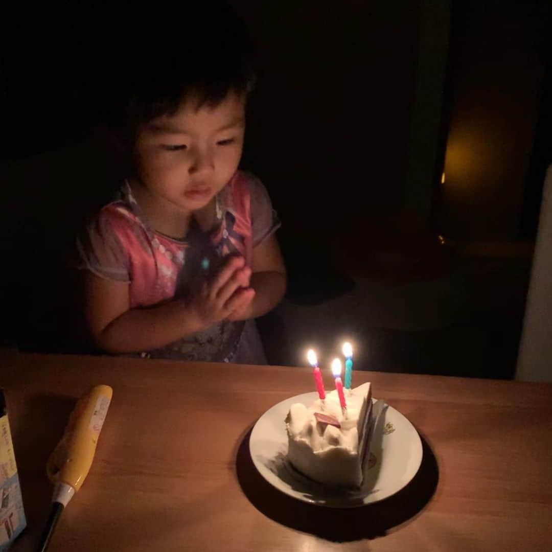 尾川とも子さんのインスタグラム写真 - (尾川とも子Instagram)「‪ちとちゃん、3歳！‬」9月10日 19時08分 - ogawatomoko_bouldering