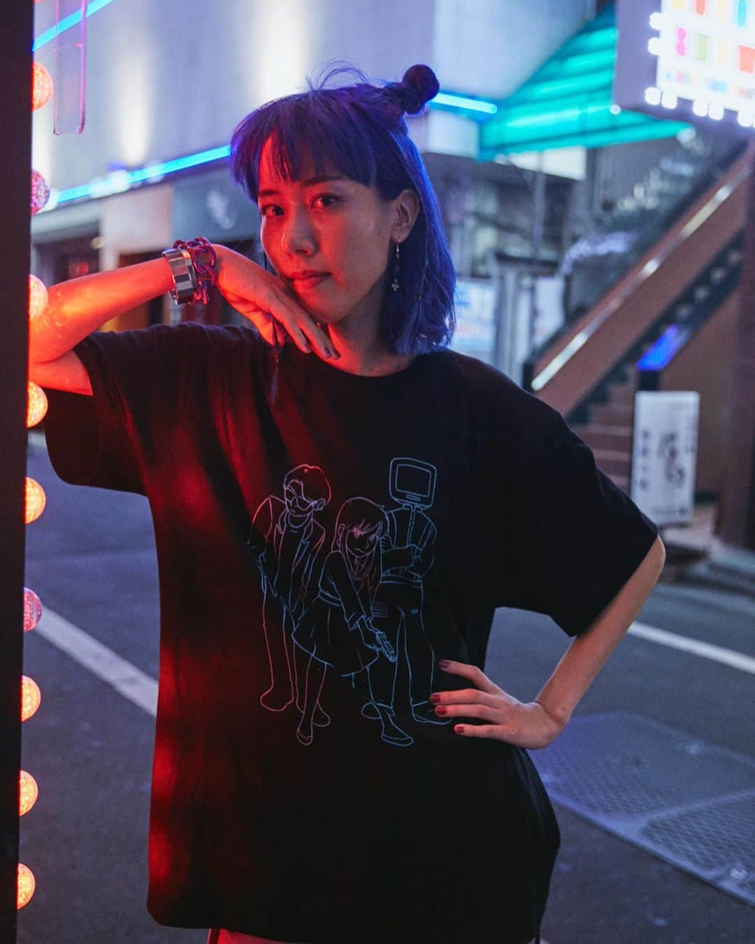 草野絵美さんのインスタグラム写真 - (草野絵美Instagram)「Anime Tee JPY3500 by @ercbrdfrd 📣Open Sep 9th-19th📣 #SatelliteYoung apparel will be sale at @laforet_h 🌲🌲🌲 We’ll also have a live there on 14th 6pm🎹  BUNTA DISC  ラフォーレ原宿 2階 White gallery 遊びにきてね💿💿💿💿 14日18時にはライブもあるよん✨  #linkinbio #synthwave」9月10日 20時27分 - emiksn