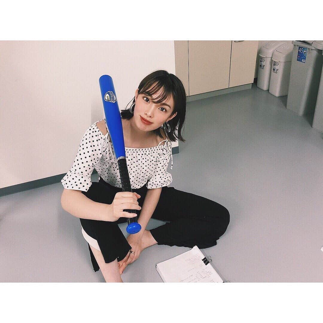 松井貴香さんのインスタグラム写真 - (松井貴香Instagram)「- - なんだかんだ後1週間で本番⚾️ - - 今回スーパーコメディーで 初芝居だけどなかなかつっこみ所満載な役を 演じさせてもらっているので 有難いことに怖いものが無くなっていく毎日です😂笑 - それにみんなとも仲良くなれてきて嬉しいな〜 - 明日も朝から頑張るぞ🔥 - - #0910 #スリーアウトサヨナラ篇  #コメディ #舞台 #野球 #稽古 #baseball #instagood」9月11日 0時43分 - kiko414_m