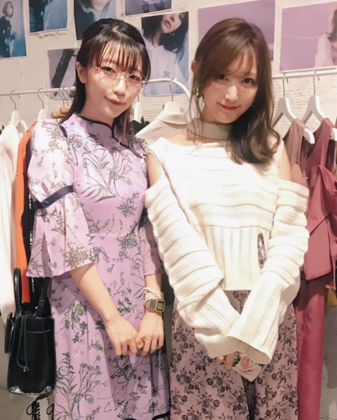 ぱいぱいでか美のインスタグラム：「Crayme,の展示会にお邪魔しました❤︎ いつお会いしても美しい結以さん…❤︎ ꙳ #Crayme #exhibition  #菅野結以 さん ꙳ 菅野結以さんが手がけるCrayme,の展示会へ。 毎度のことながらかわいすぎ&媚びないレディ感がツボすぎてめちゃ迷いながらつけてきました✔︎ 今日は結以さんにもお会いできるし！と思って ワンピースも眼鏡もバッグも指輪も全身Crayme,で行ったよ〜！ヲタク。」