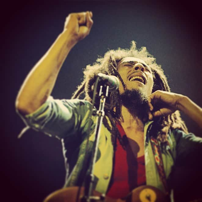 ボブ・マーリーさんのインスタグラム写真 - (ボブ・マーリーInstagram)「“No more internal power struggle  We come together to overcome the little trouble.” #Zimbabwe」9月11日 1時15分 - bobmarley