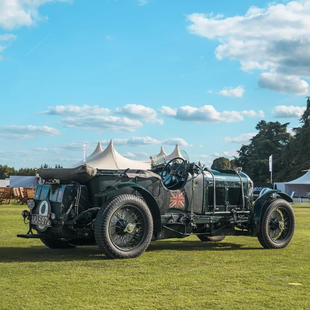 ベントレーさんのインスタグラム写真 - (ベントレーInstagram)「No other pre-war Bentley had an impact like the supercharged 4½-litre #BentleyBlower - it was the outright fastest race car of the day.  And now it will be reborn with a new build of 12 matching cars. Learn more through the link in bio. #Bentley100Years @salonpriveuk」9月11日 2時30分 - bentleymotors